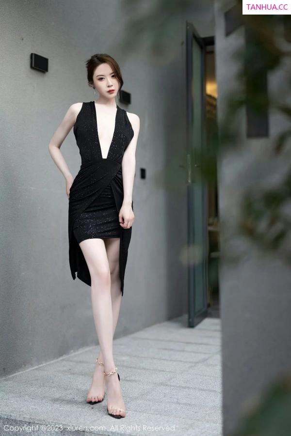 梦心玥  [XiuRen]高清写真图 2023.07.05 No.7031 梦心玥第20张图片